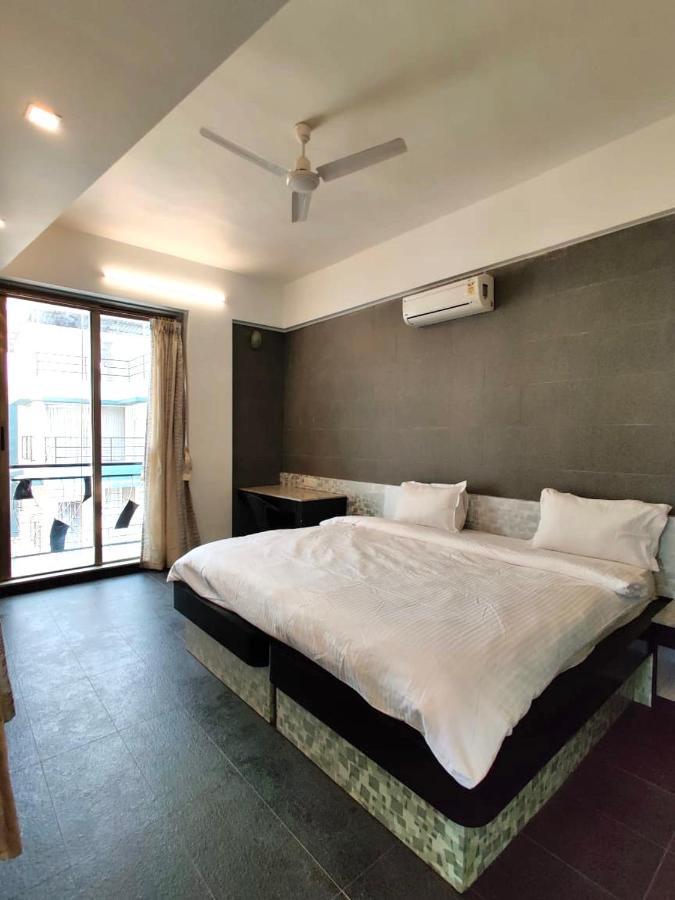 Karma - By Pine Villas Lonavala Eksteriør billede